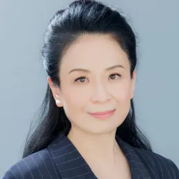 Photo of Grace Lin